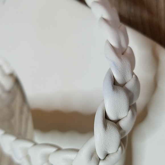 Tahari Tilla Sandal - Picture 10 of 12